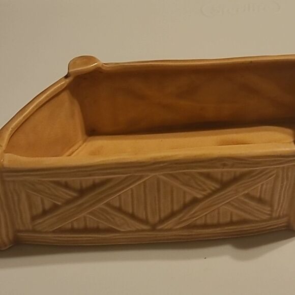 Stockade Potter Planter - Picture 3 of 6